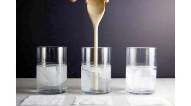 Giấy vệ sinh tan trong nước được làm bằng gì? Có an toàn không?