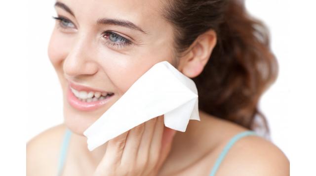 Bỏ túi ngay những lưu ý khi lựa chọn giấy lau miệng cho gia đình